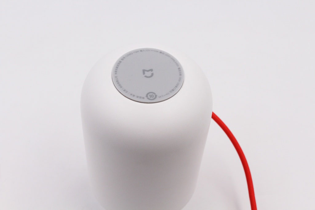 Car charger，Digital，product design，2018 red dot award，