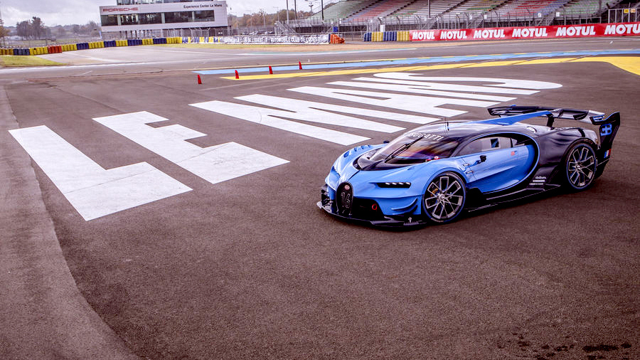 Automatic design，Visual design，linguistic form，aerodynamics，Full of tension，