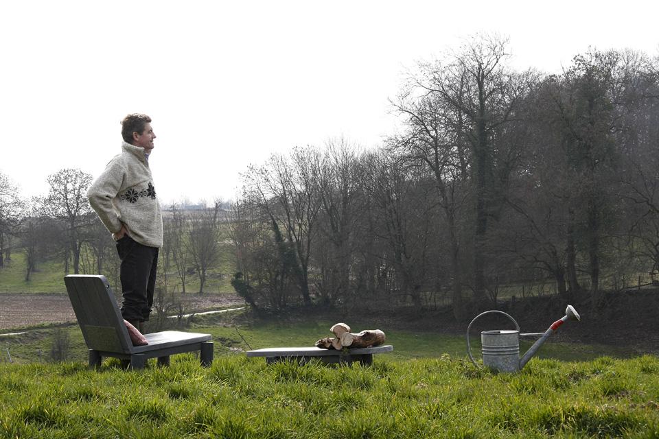 JULIE RENAULT，furniture design ，Recycled materials，