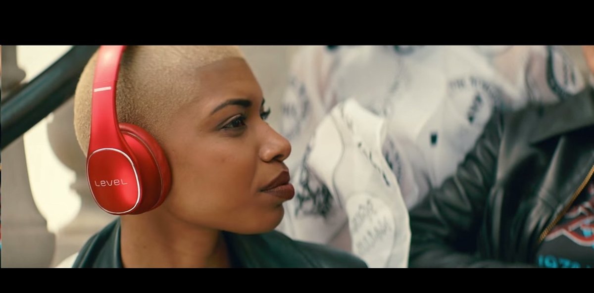 headset，Wireless headset，samsung，engineering，industrial design，product design，