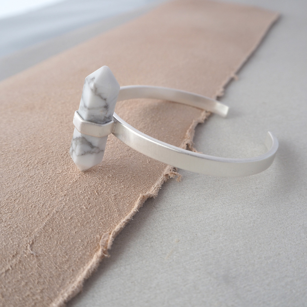 product design，Jewelry design，Magnesita stone，Silver Chain，Necklace，