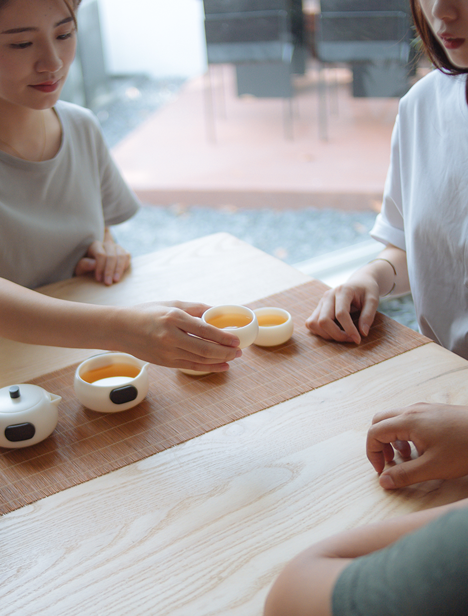 Home Furnishing，tea set，prodigy ，Kung Fu Tea，Design，White porcelain，