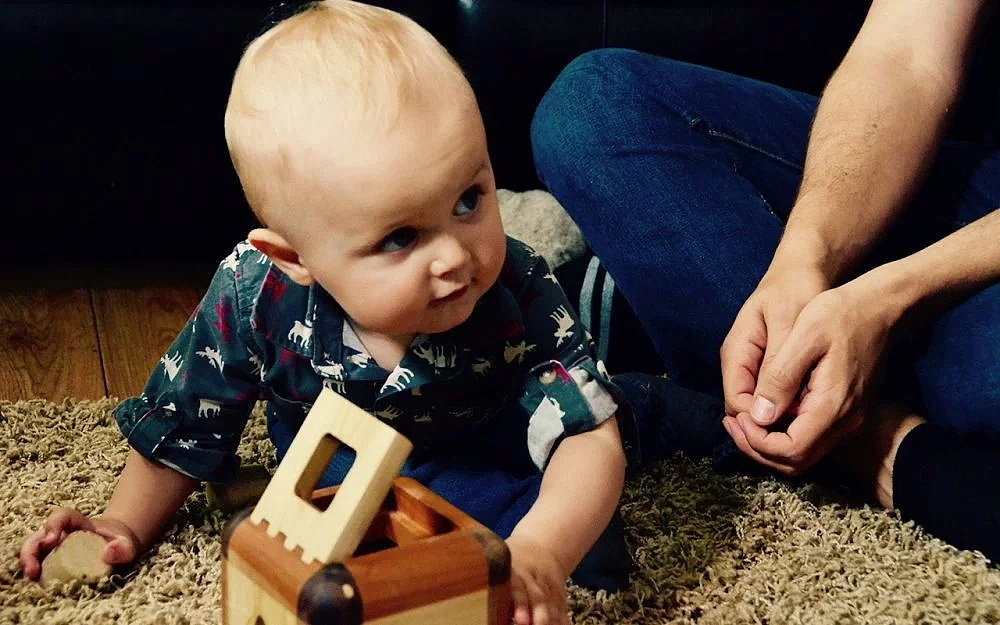 woodiness，Toys，cubic liters，