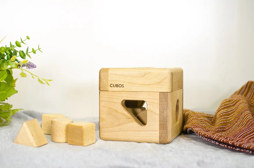 woodiness，Toys，cubic liters，