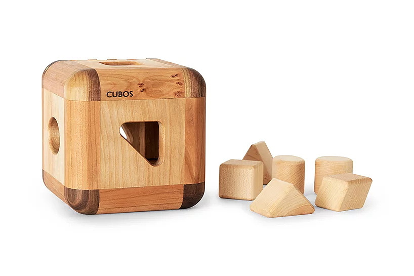 woodiness，Toys，cubic liters，