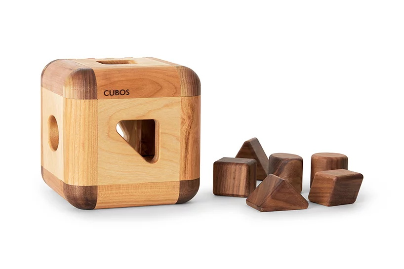 woodiness，Toys，cubic liters，
