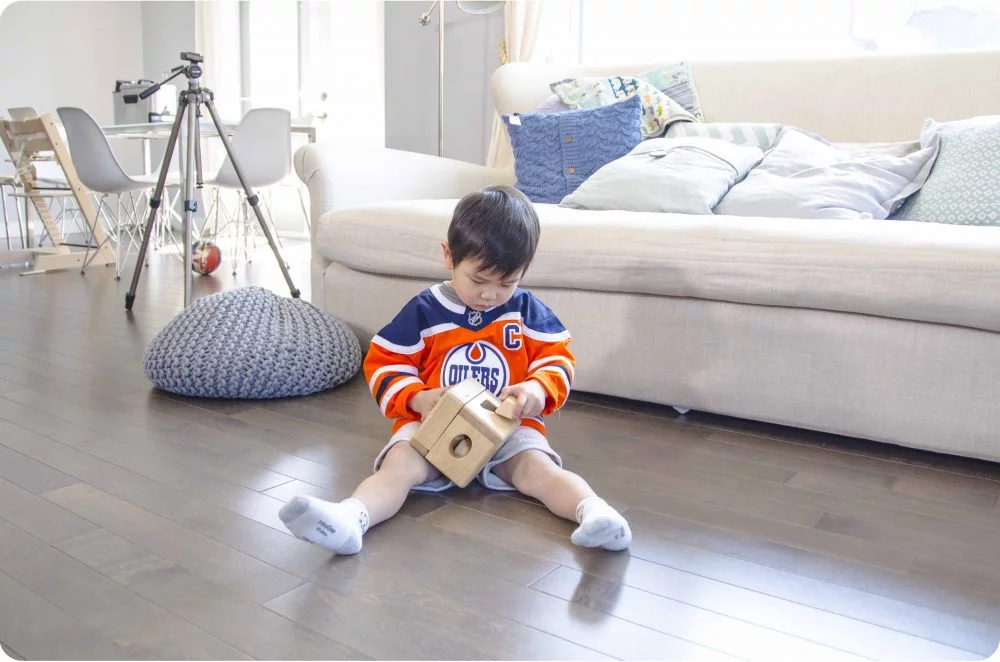 woodiness，Toys，cubic liters，