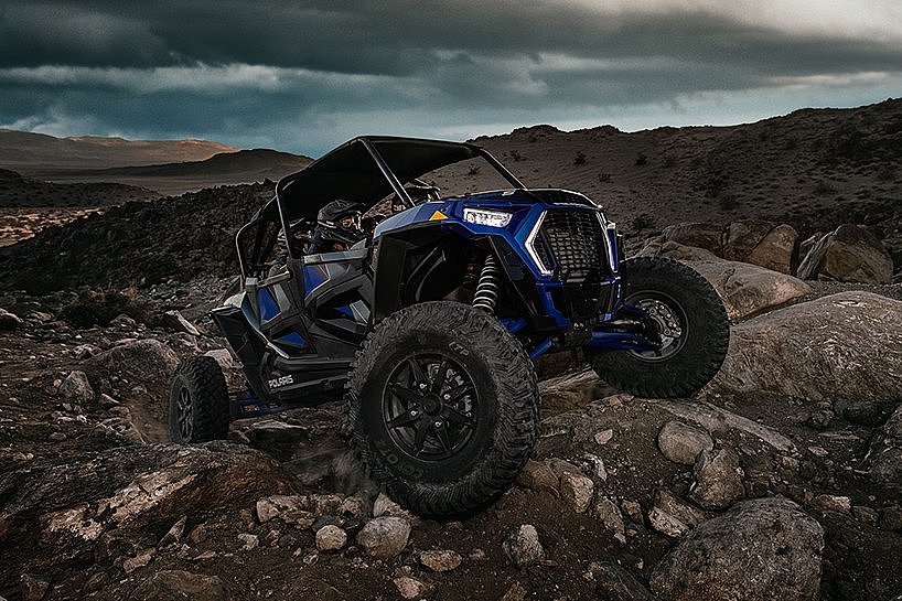 outdoors，vehicle，Off-road vehicle，RZR XP，