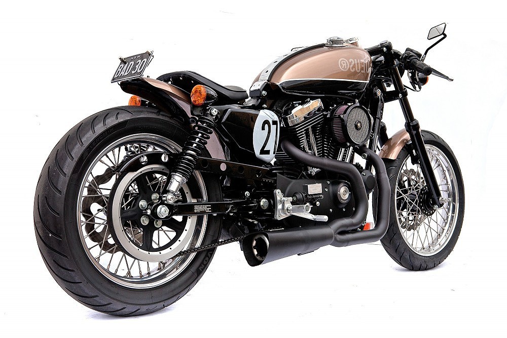 Two，Halley，motorcycle，