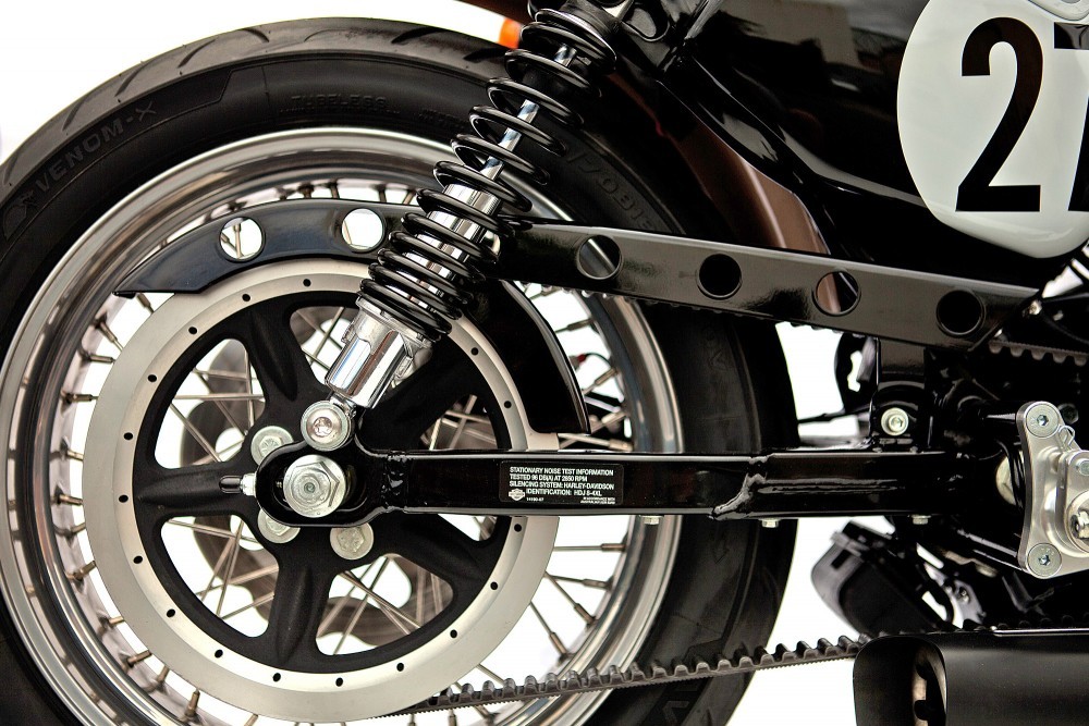 Two，Halley，motorcycle，