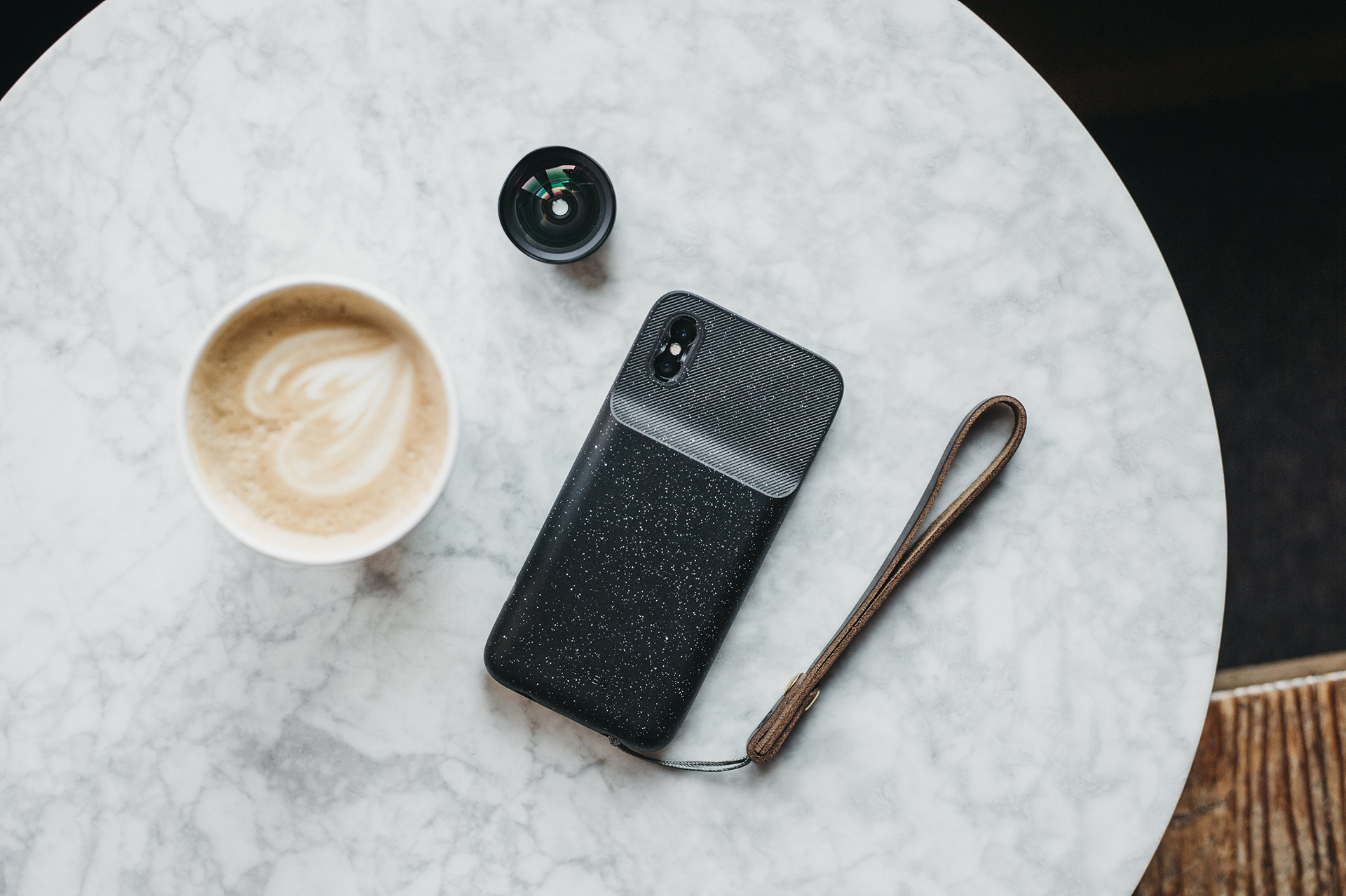 black，camera lens，Moment Filmmake，