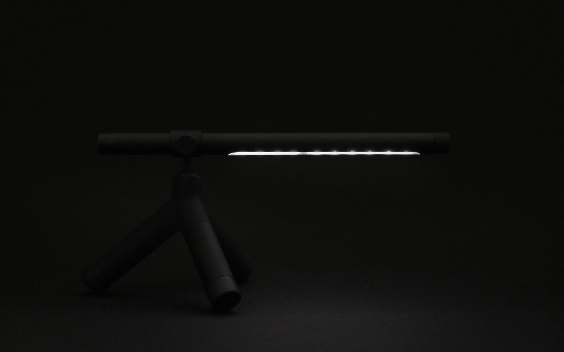 KI，Lamp design，black，