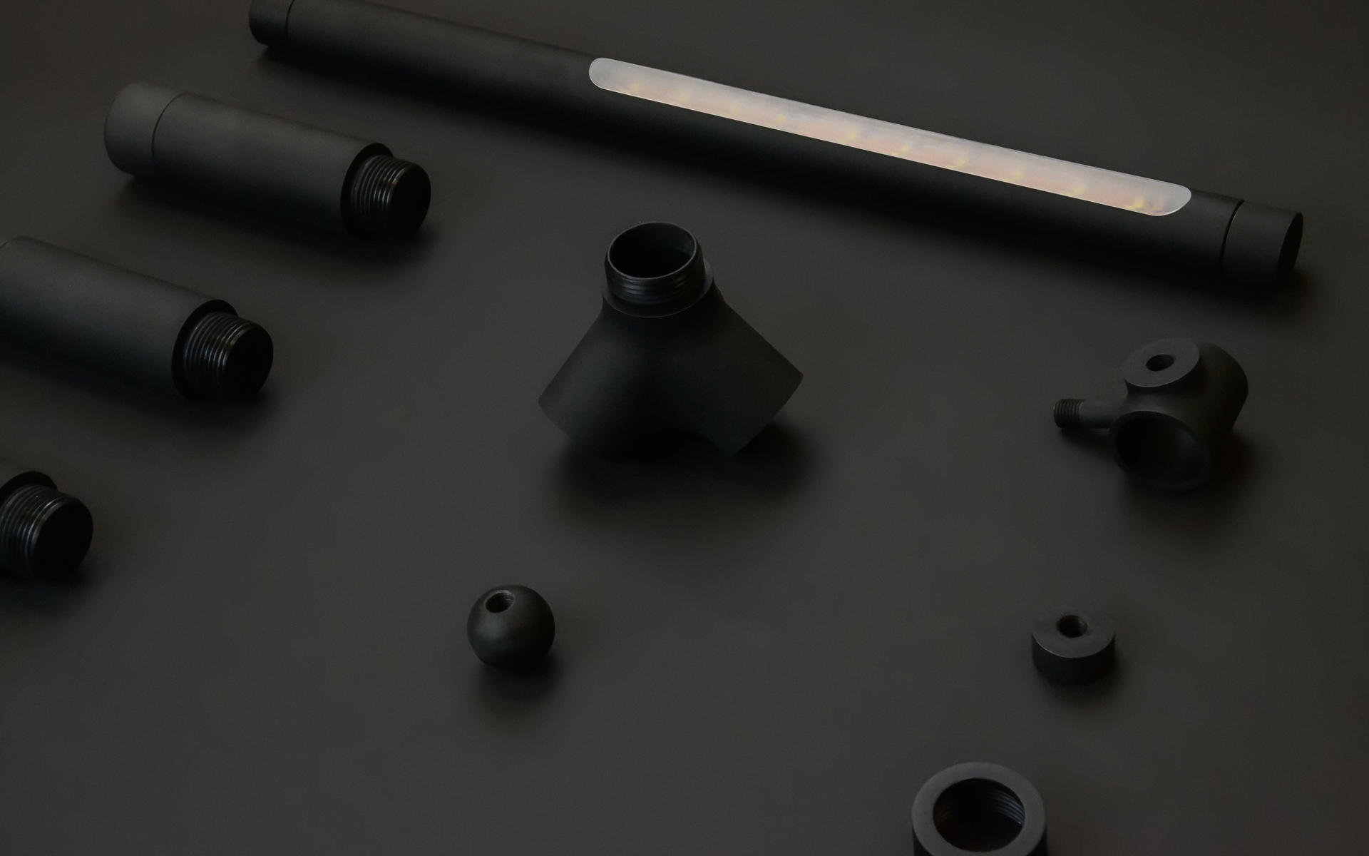 KI，Lamp design，black，