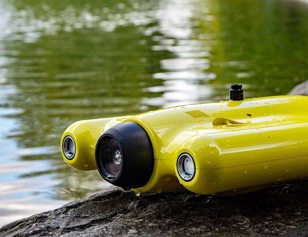 Shooting equipment，Underwater shooting，yellow，industrial design，product design，