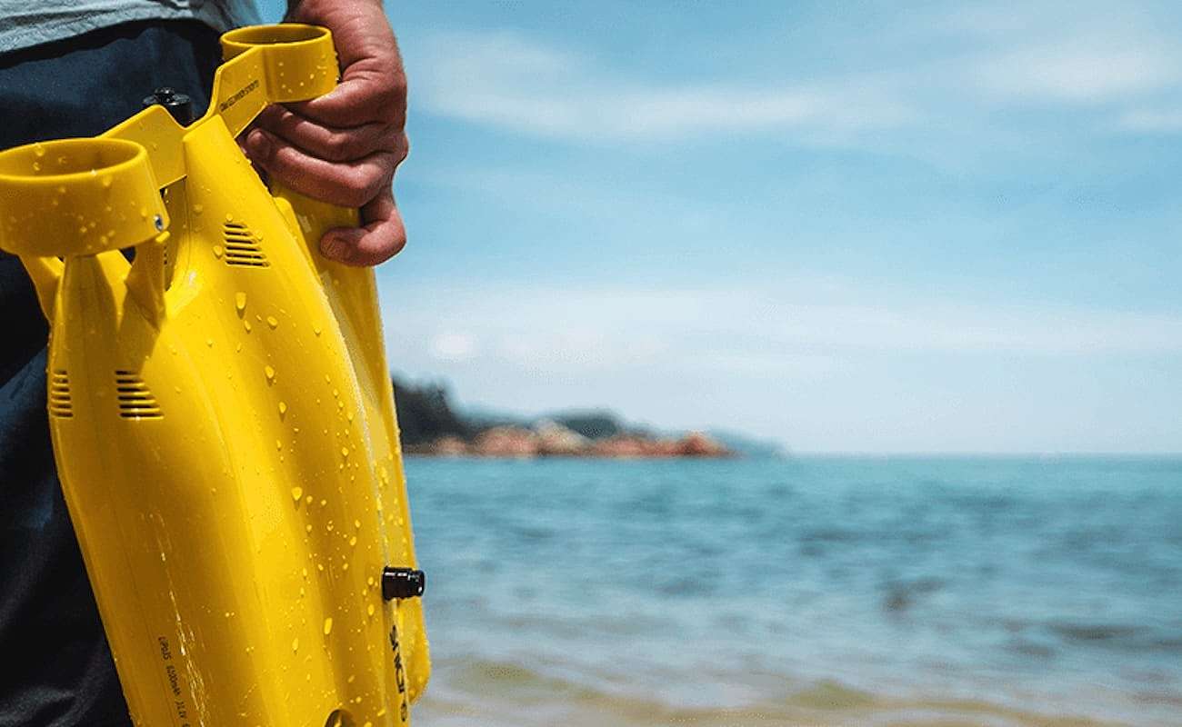 Shooting equipment，Underwater shooting，yellow，industrial design，product design，