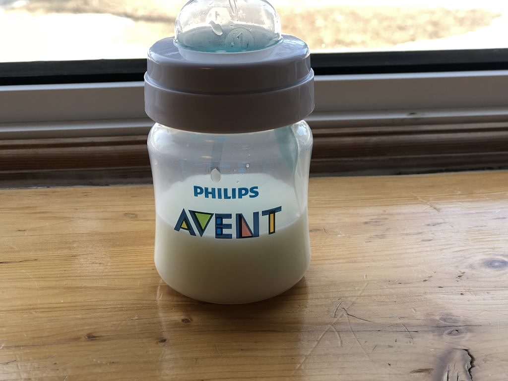 feeding bottle，Philips comes，Maternal and infant products，2018 red dot award，