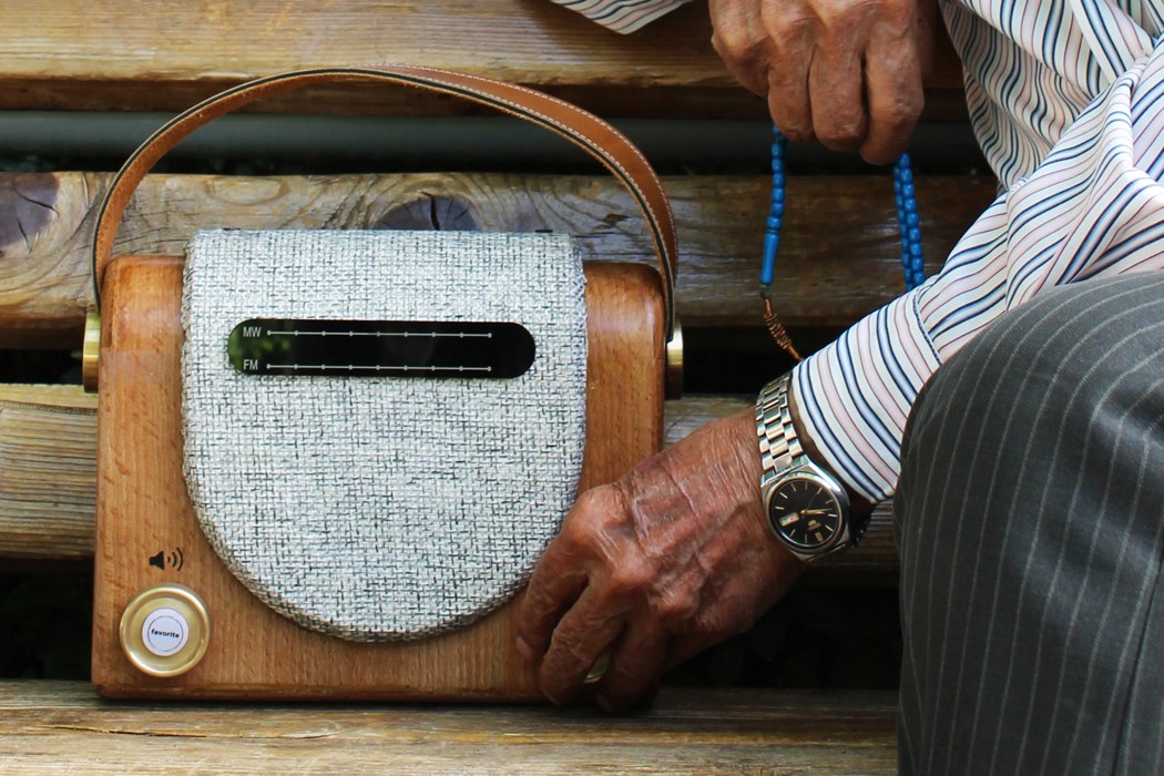 brass，wood，Retro，radio，