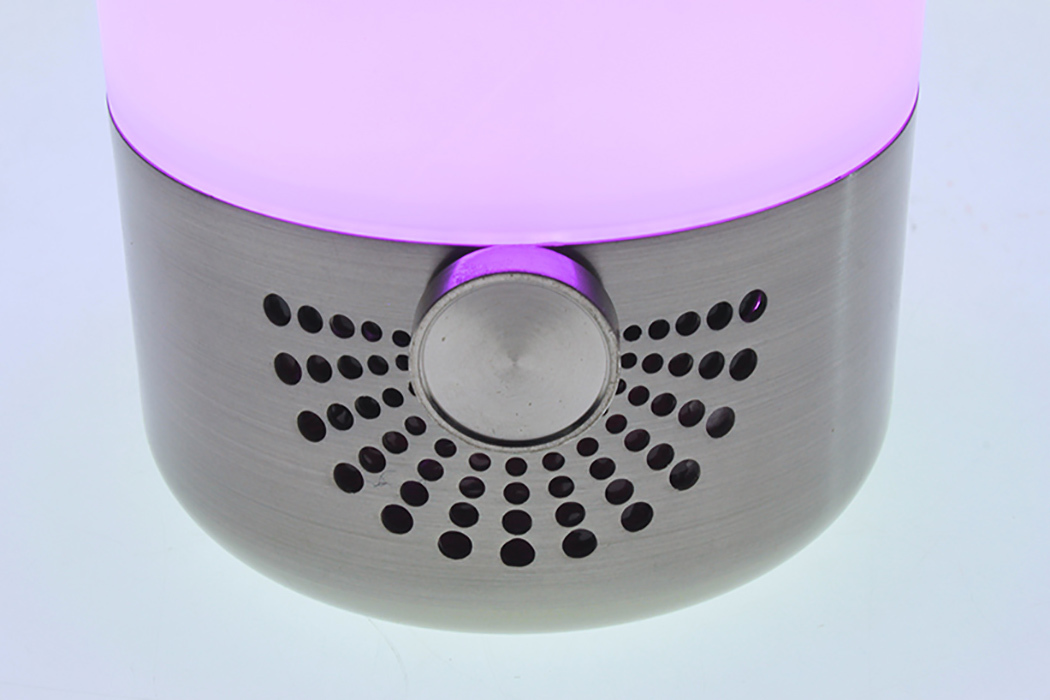 fashion，concise，Bluetooth Speaker ，USB charger，app，fm，Scandinavian design，Simulated atmosphere，