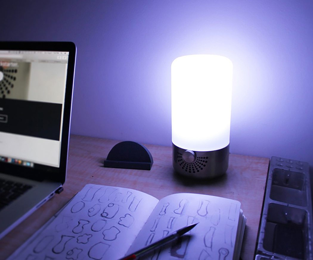 fashion，concise，Bluetooth Speaker ，USB charger，app，fm，Scandinavian design，Simulated atmosphere，