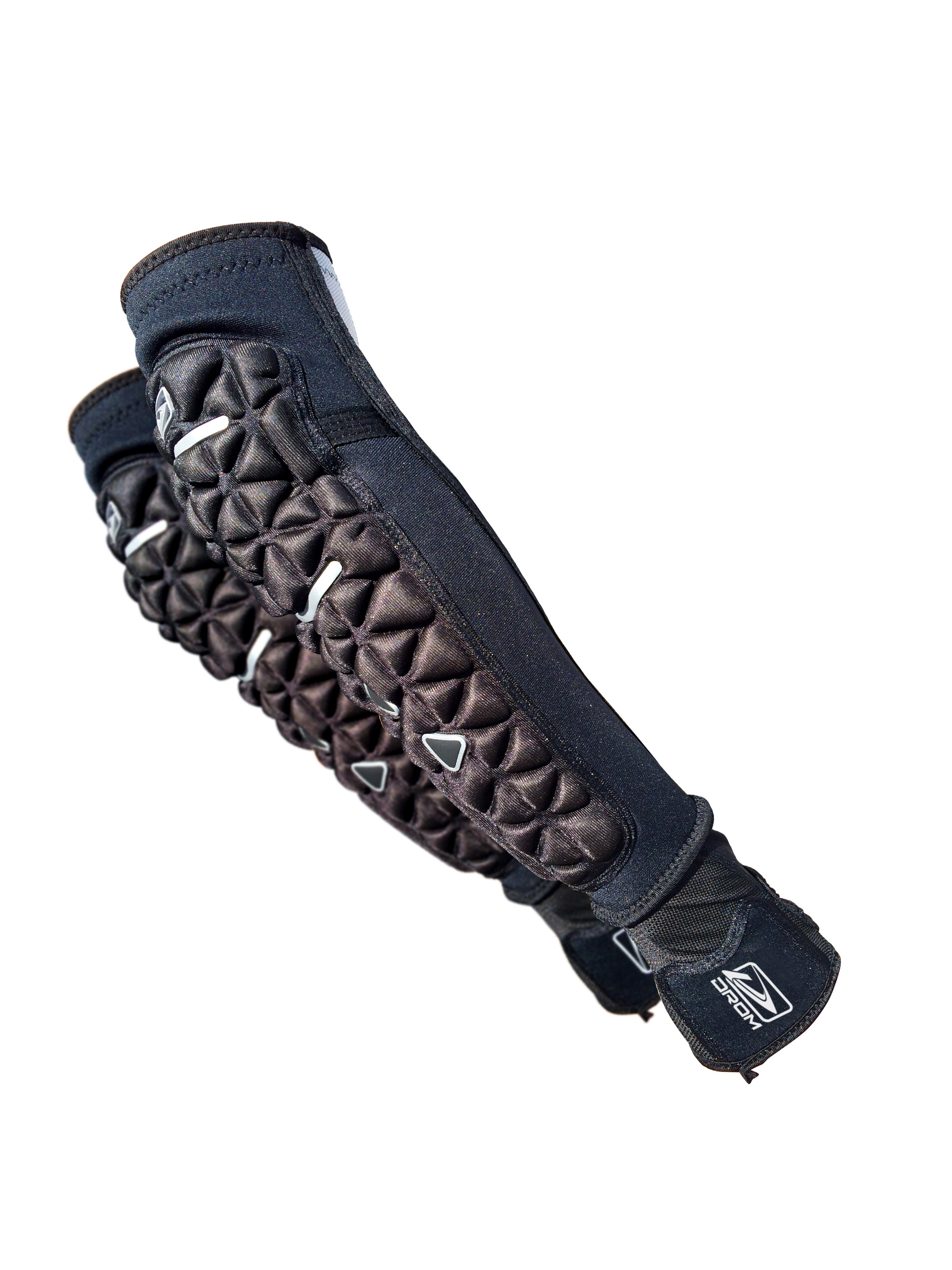 product design，Color bullet shooting protective equipment，DROM，