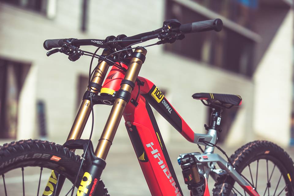 Bicycle，vehicle，product design，2018 red dot award，