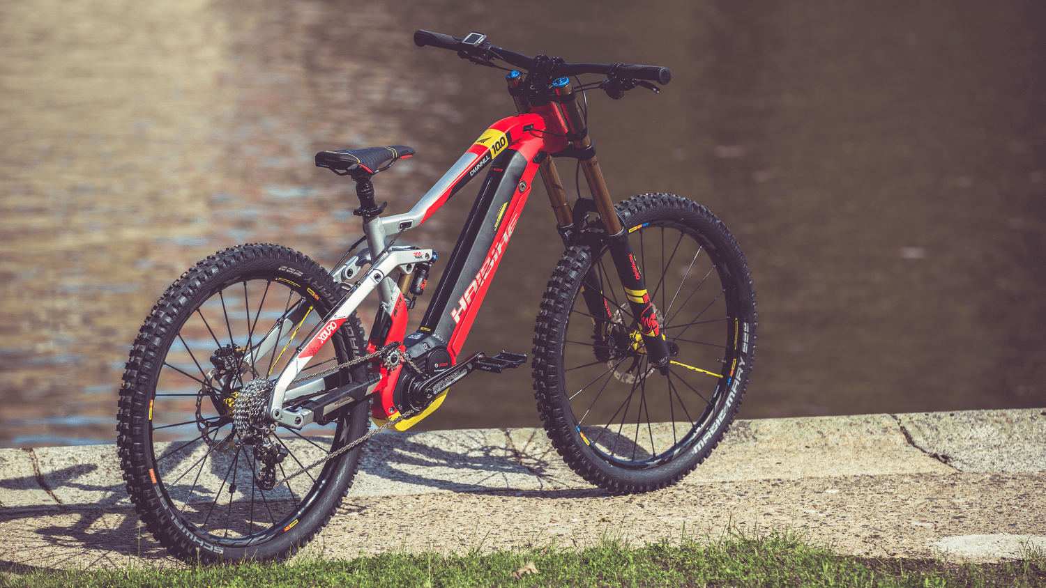 Bicycle，vehicle，product design，2018 red dot award，