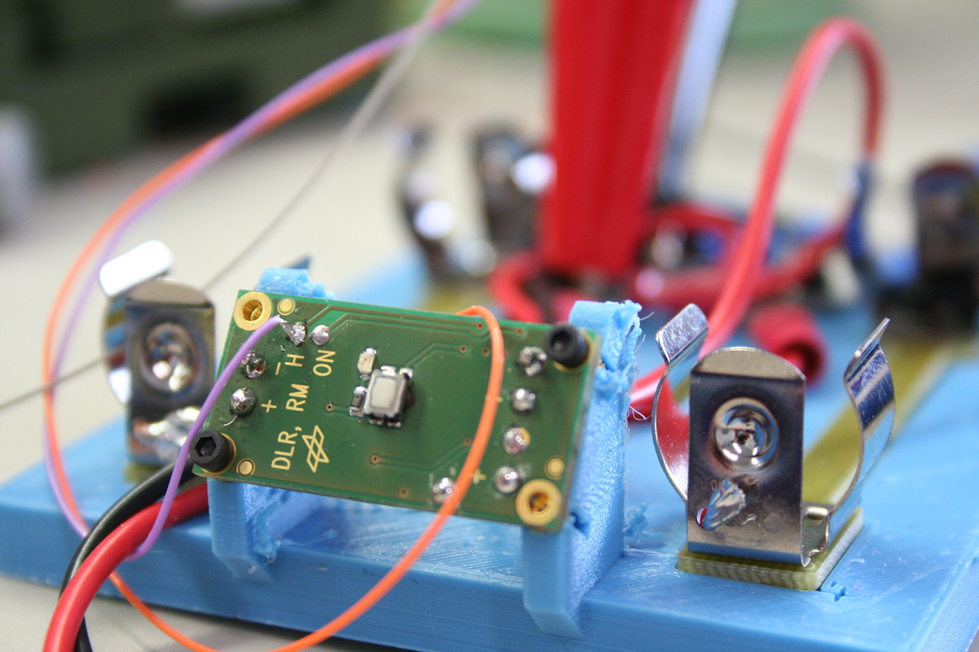 DLR，clash，3D simulation，experiment，Demonstrator，manipulator，blue，