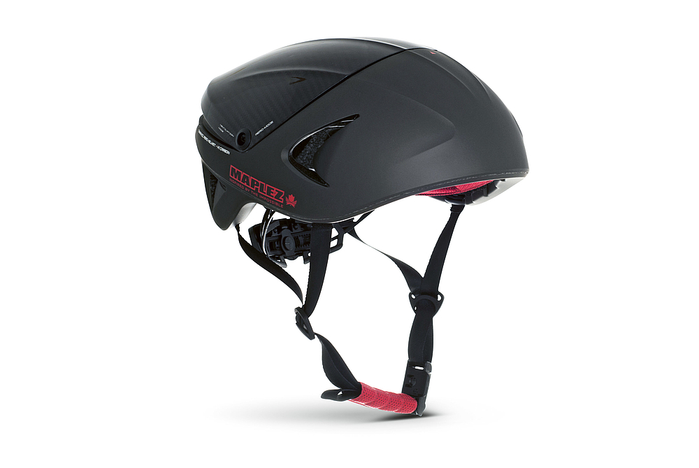 Sports helmet，Outdoor equipment，product design，2018 red dot award，