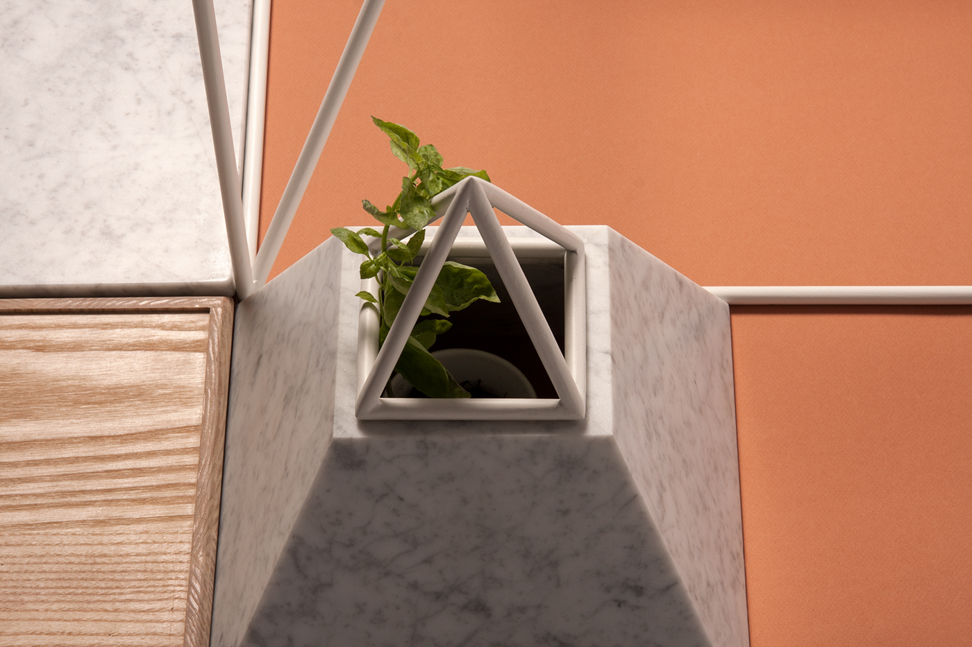 SPUTNIK-5，satellite，Coffee table，Marble，oak，Metal bar，