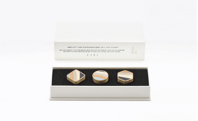 Fujian，prism，lodestone，Magnetic attraction，Paperweight，Minimalist，Cylindrical design，Sense of design，Color painting，bookshelf，Cultural and creative design，Characteristics of Southern Fujian，Tile，