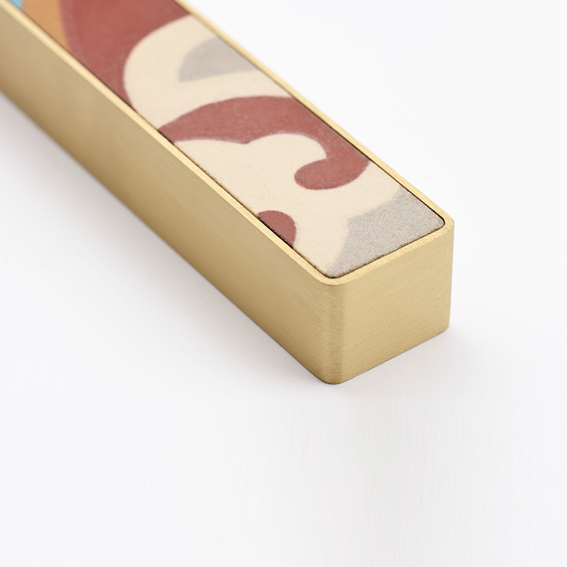 Fujian，prism，lodestone，Magnetic attraction，Paperweight，Minimalist，Cylindrical design，Sense of design，Color painting，bookshelf，Cultural and creative design，Characteristics of Southern Fujian，Tile，