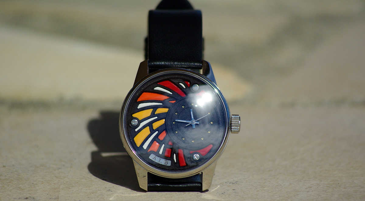 Fashionable and generous，Unique shape，novel，Beautiful curve，