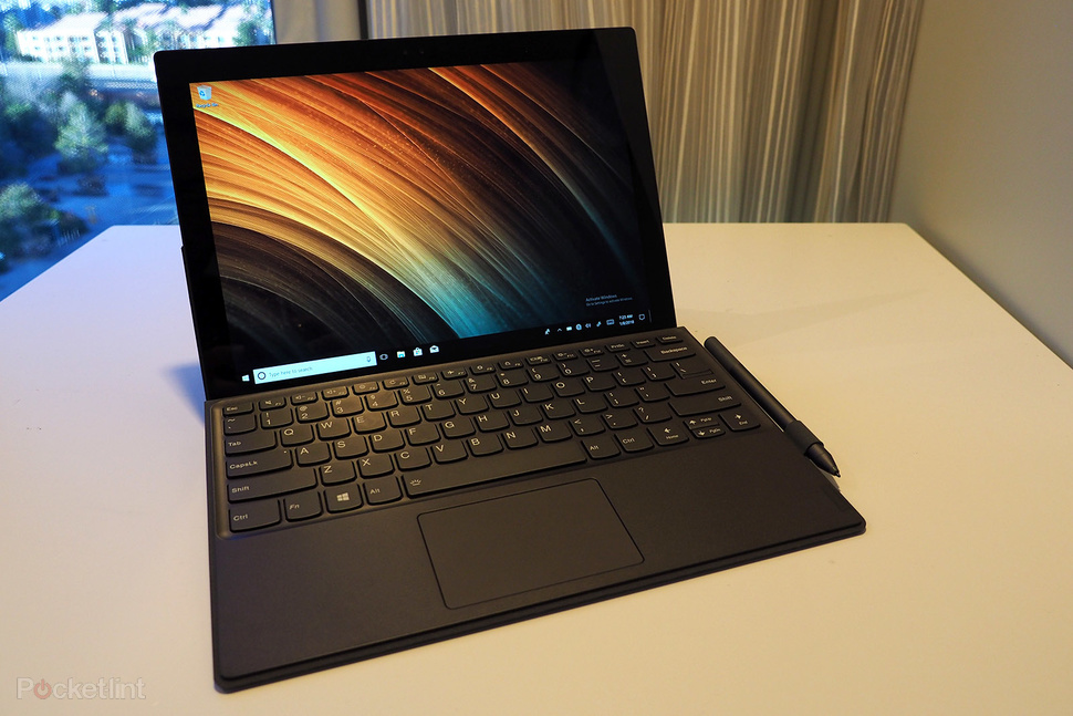 Notebook computer，Digital，product design，2018 red dot award，