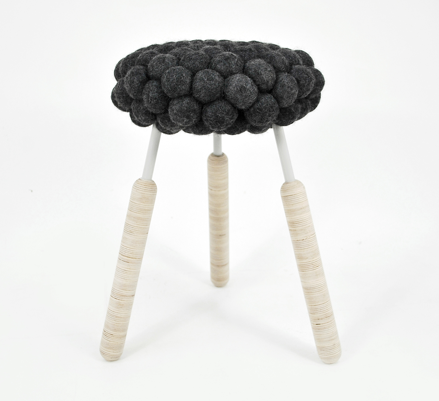 Black sheep，stool，BLACK SHEEP，