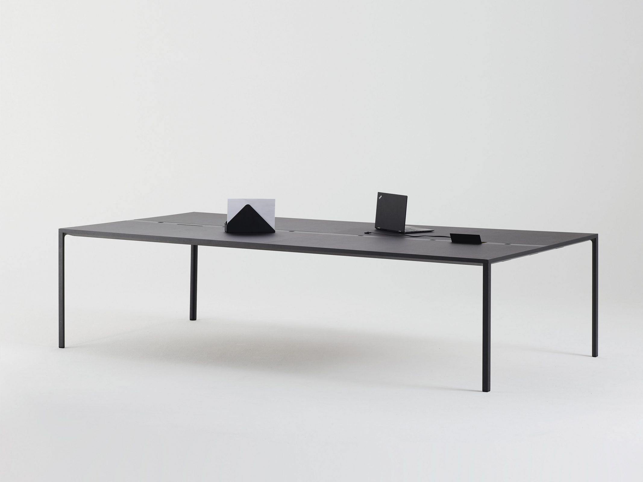 office equipment ，furniture，Minimalist，Black and white gray，gules，bookshelf，Can be assembled，Simplicity，desk，Office chair，The computer table，Universal wheel，Office products，serialization，