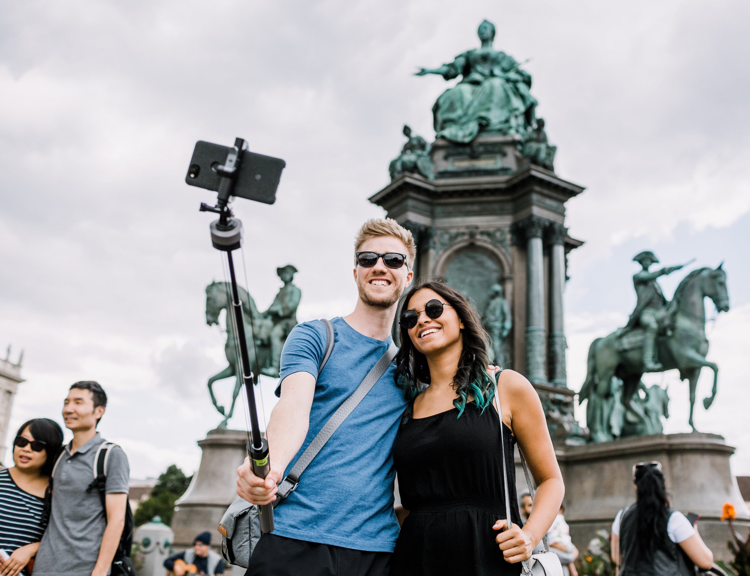 product design，Tripod design，Lumapod，