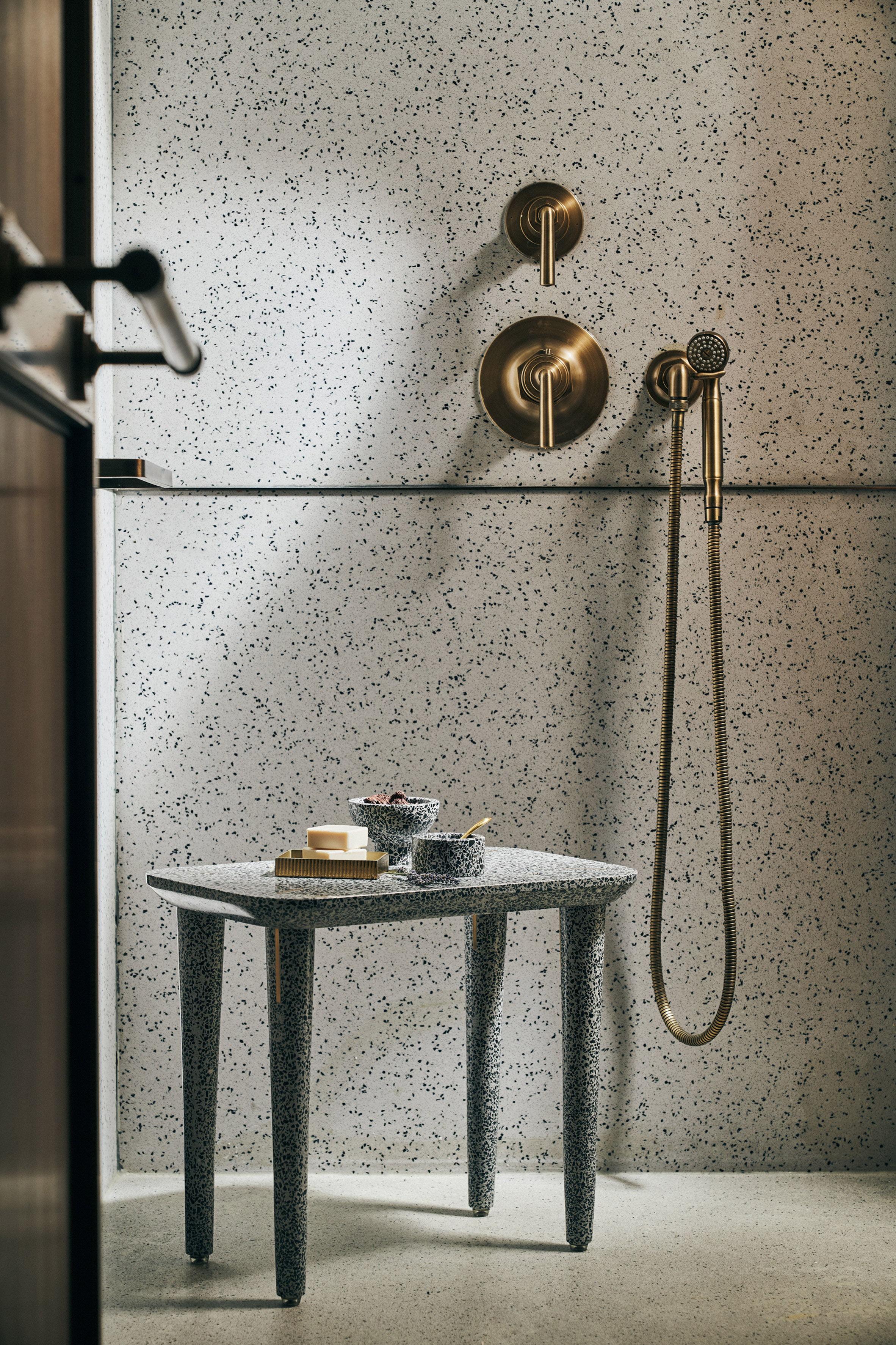 Flint，bathroom，Tableware design，Terrazzo，