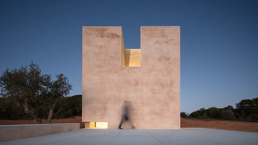 church，Architecture，Rural architecture，Portuguese buildings，architectural art，