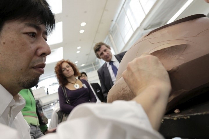 automobile，Oil sludge，Model，vehicle，