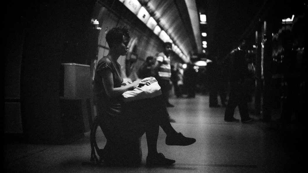 Travel home，Simple and generous shape，Beautiful and practical，Easy to carry，Creative and novel，