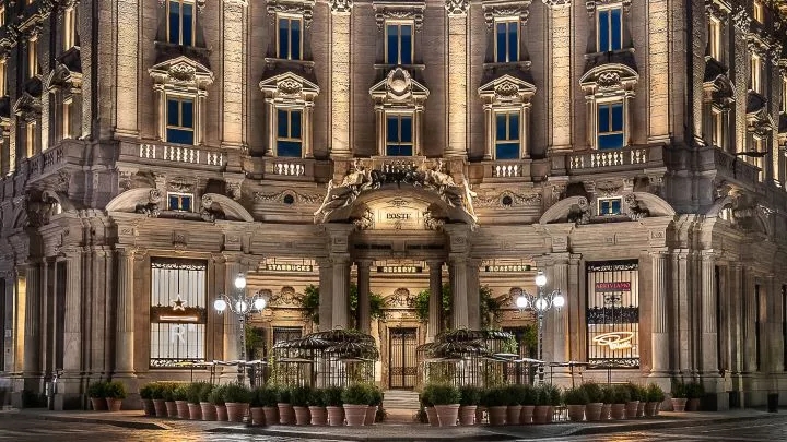 Starbucks，Flagship store，First，Peripheral products，jointly，