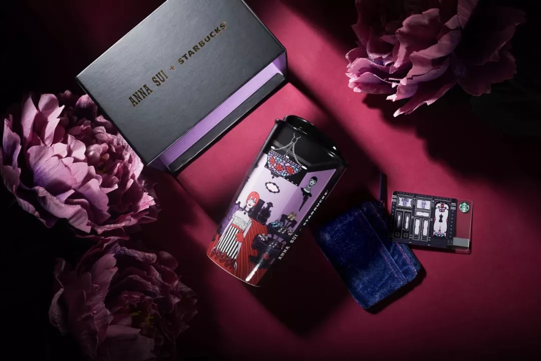 Starbucks，Flagship store，First，Peripheral products，jointly，