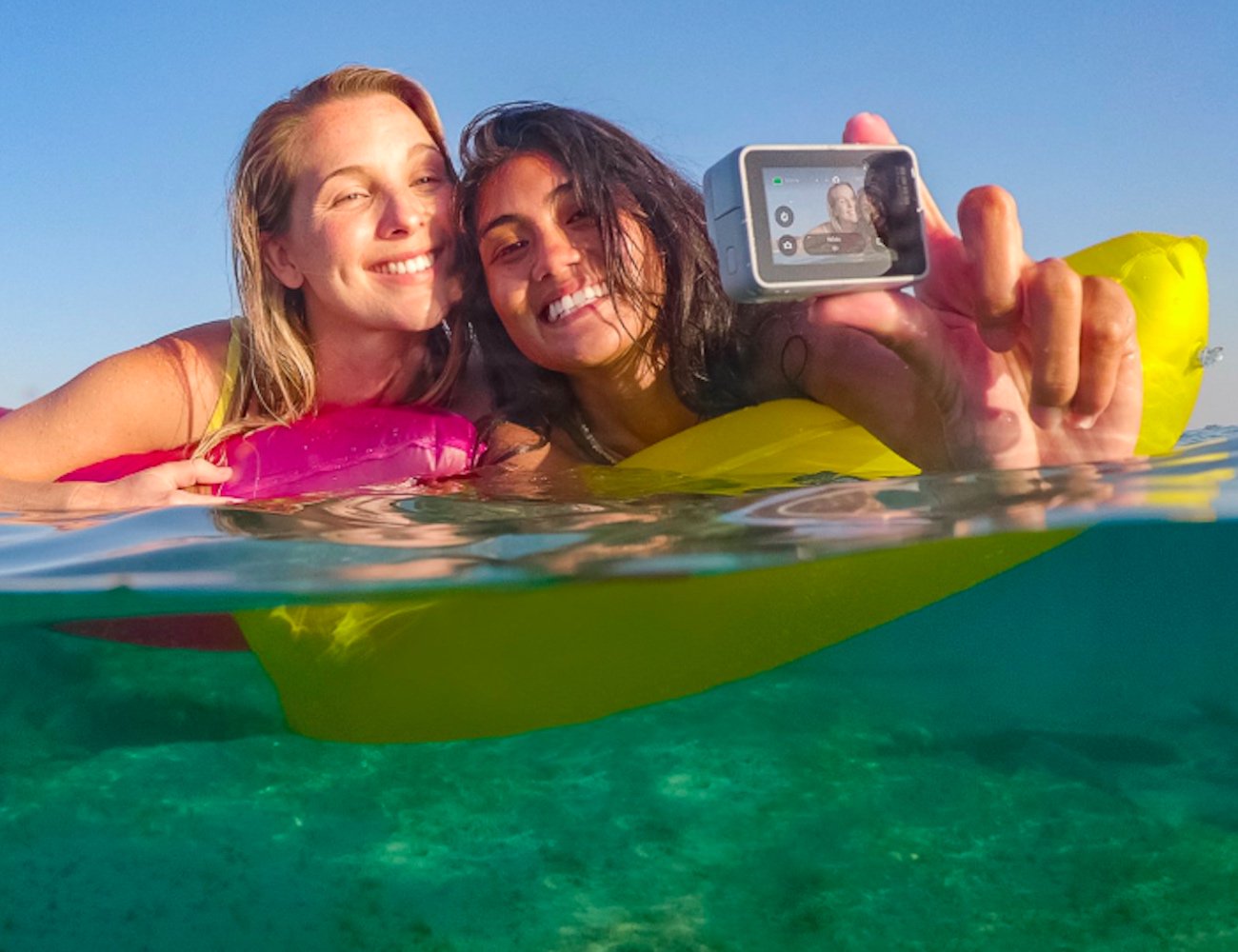 camera，Motion camera，Waterproof camera，Electronics，Photographic equipment，