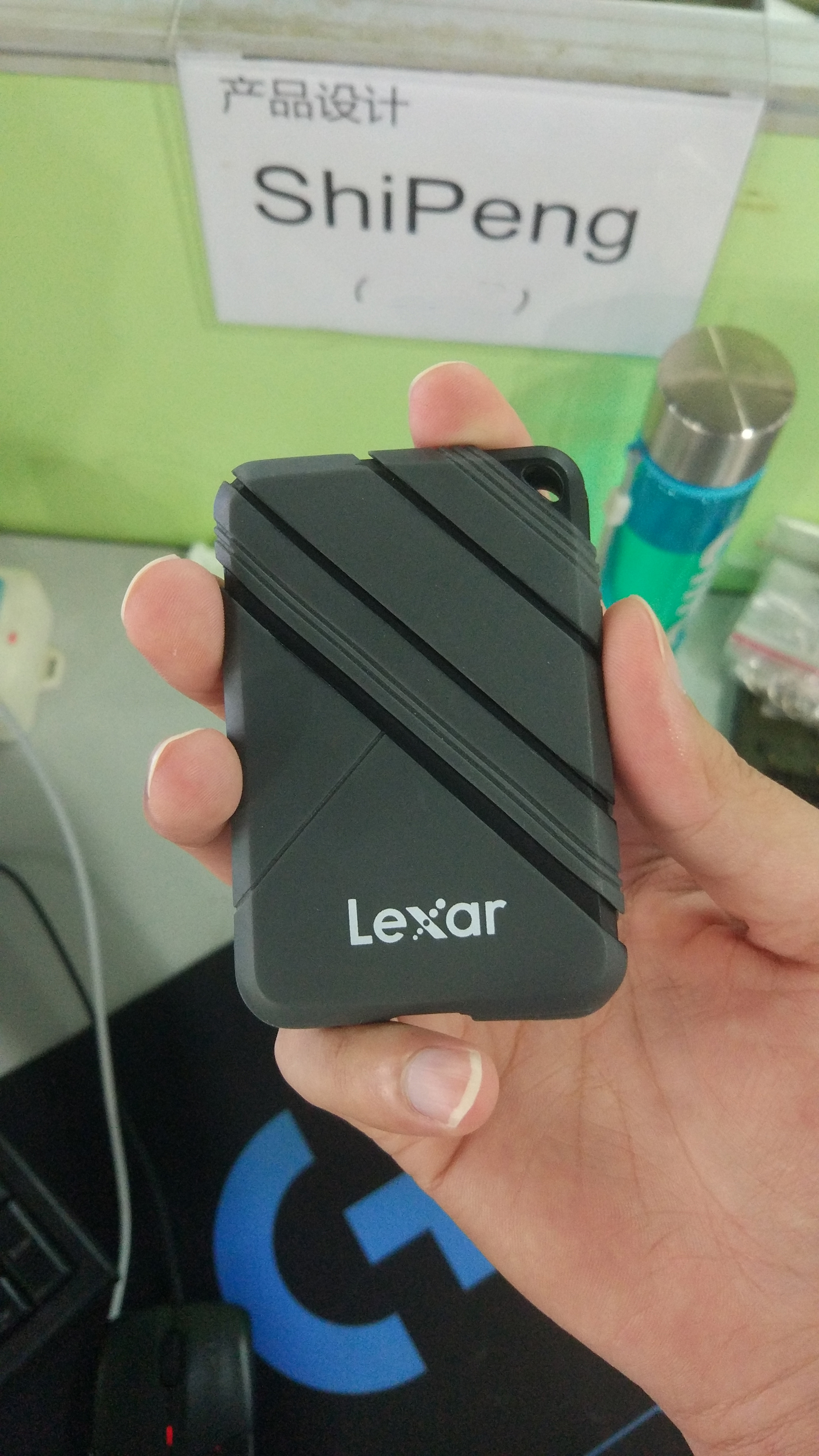 Sense of line，Three defense，solid state，ssd，Hard disk，outdoors，