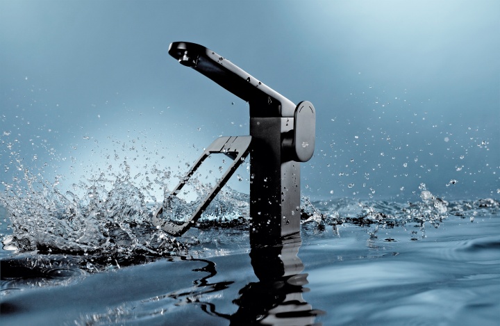 Sanitary products ，red dot，