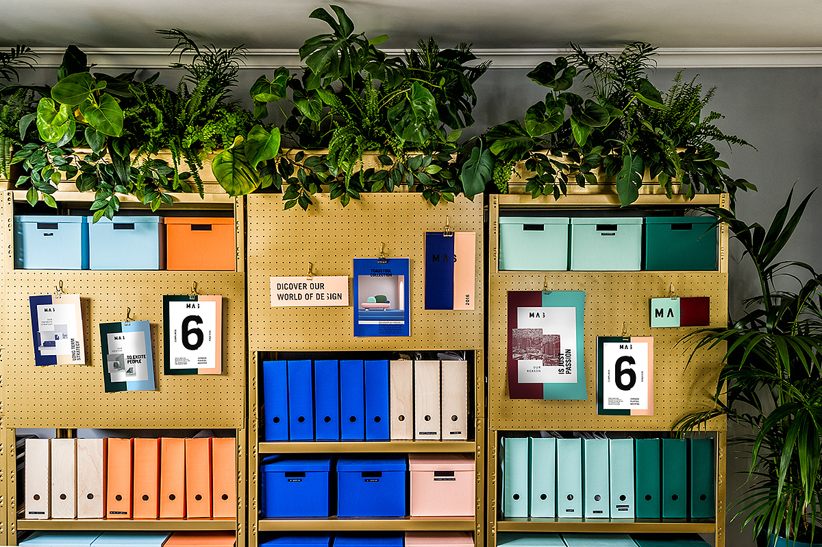 color，Home Furnishing，furniture，Gorgeous，to work in an office，Childlike interest，vitality，