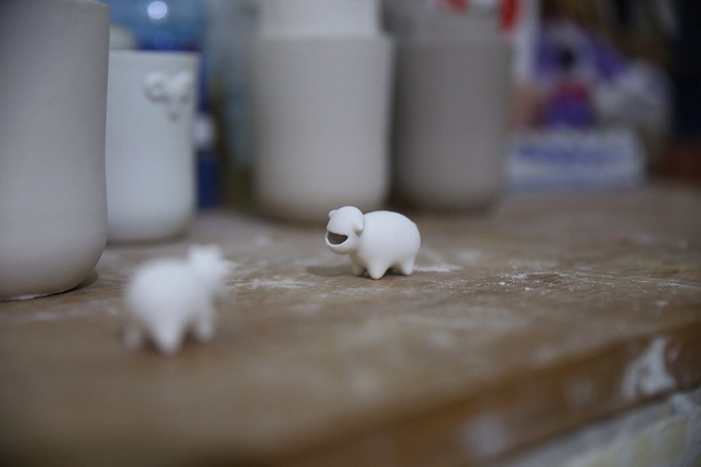 ceramics，sheep，the Chinese zodiac，handicraft，Oil sludge，Ornaments，