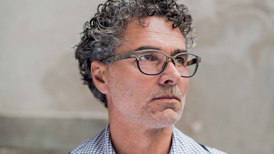 2018 red dot award，glasses，skin texture，