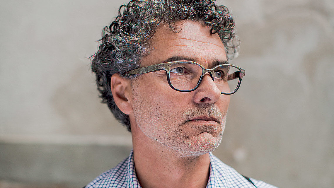 2018 red dot award，glasses，skin texture，