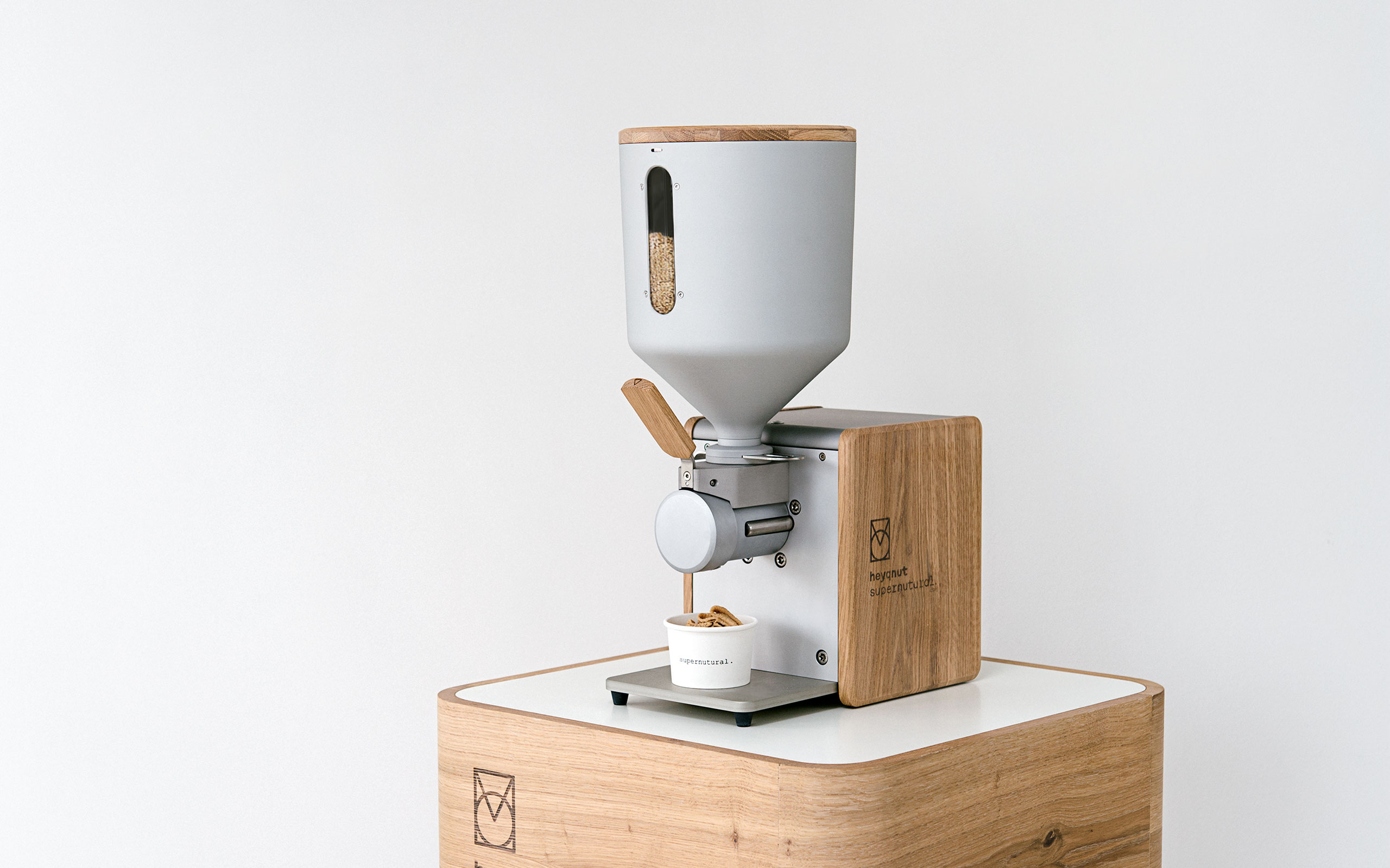 2018 red dot award，Grinding machine，Not plugged in，